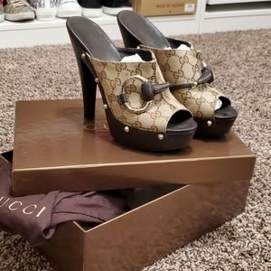 Gucci sandal 👡